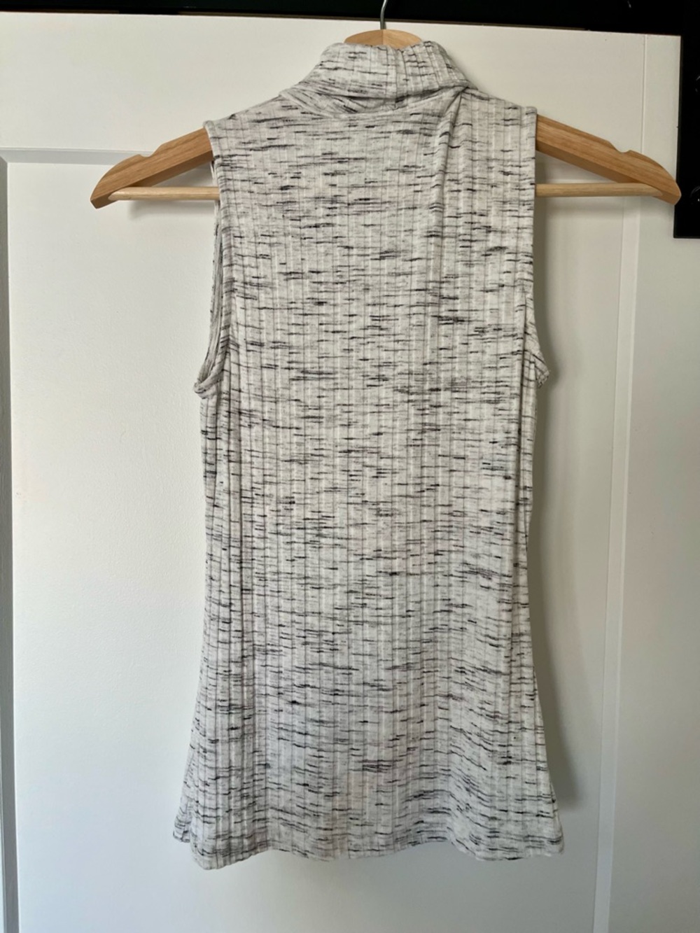 Sleeveless Mock Neck / Turtle Neck Ribbed Tank Top